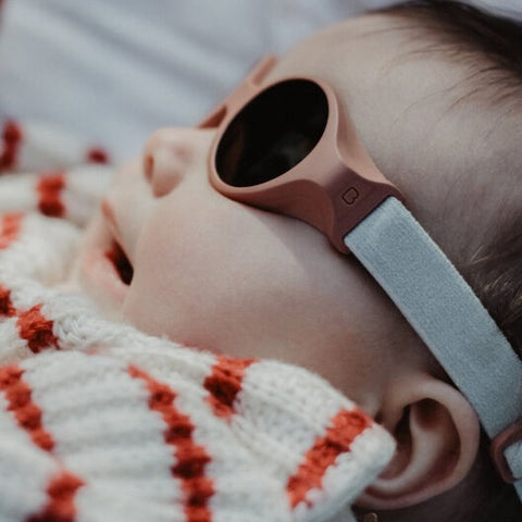 Zonnebril Béaba - GLEE Terracotta (0-9 maanden)