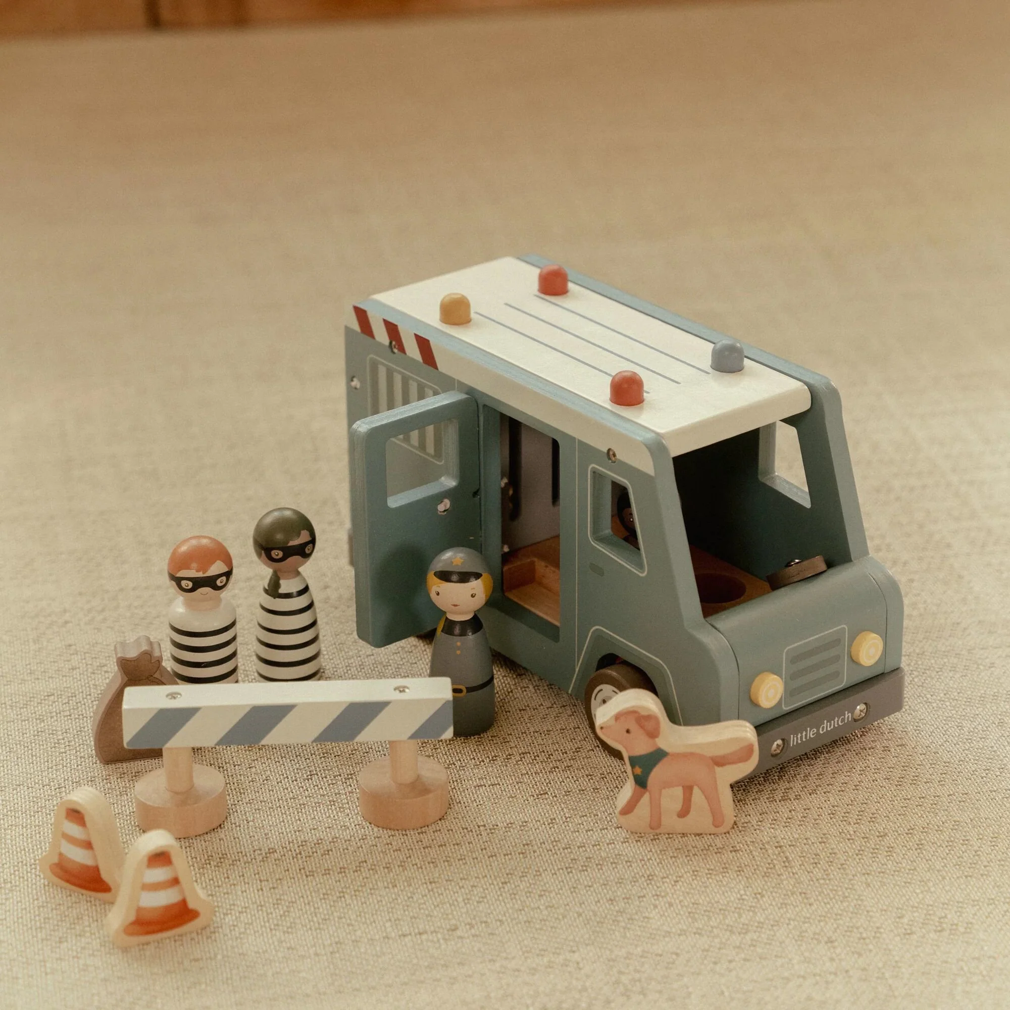 Politiebus Little Dutch