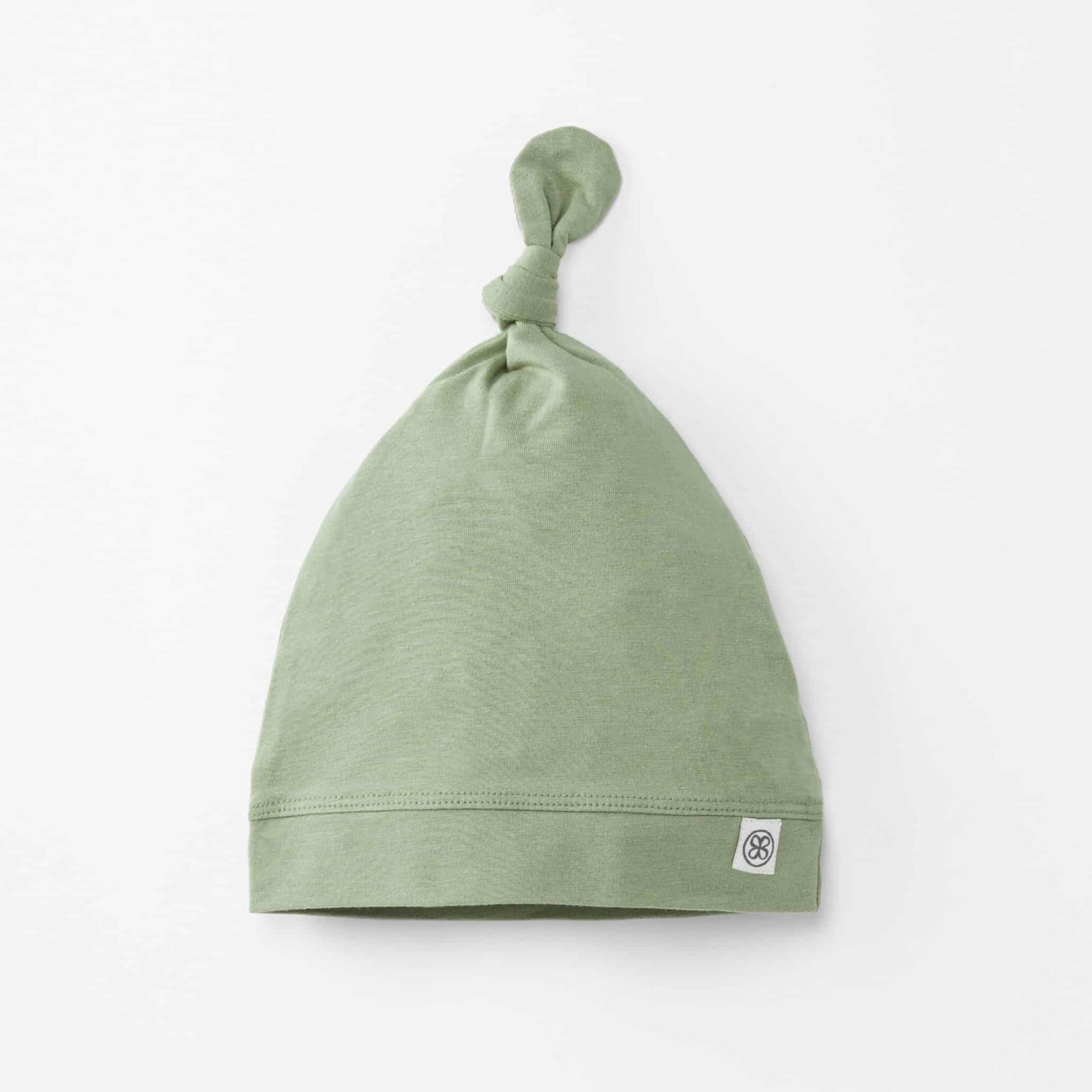 Newborn mutsje Cloby - olive green