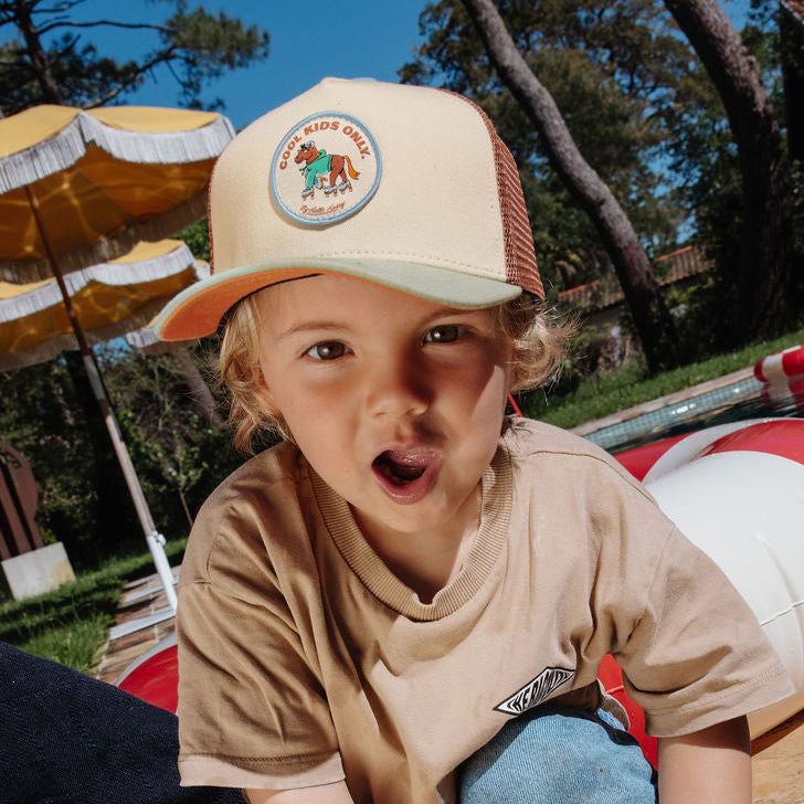 Petje Hello Hossy - Rolling Pony 9-18 maanden