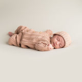 Babymuts Micu Micu - Newborn Crochet Old Rose