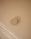 Massageborstel Mushie - Blush/shifting Sand