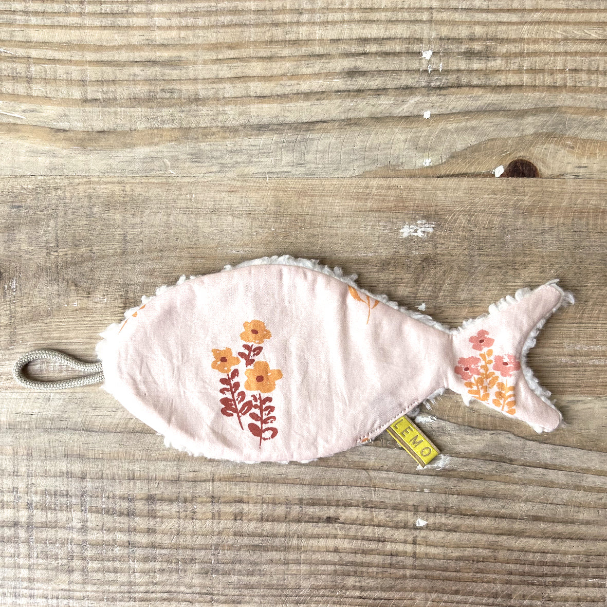 fopspeendoekje Lemon Fish - pretty little flower