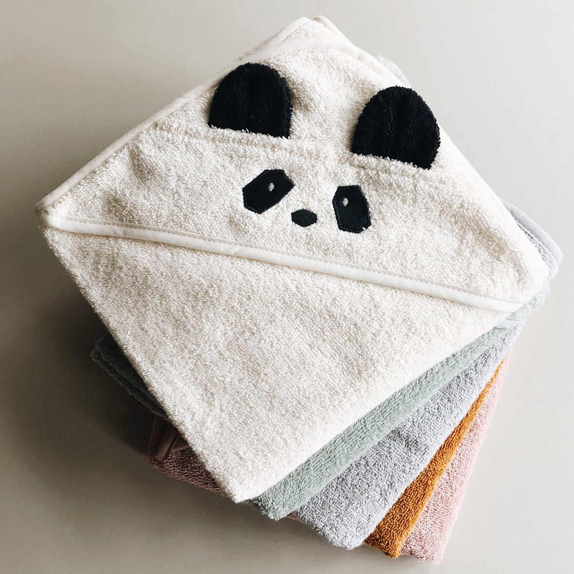Badcape Liewood - Panda 100x100cm